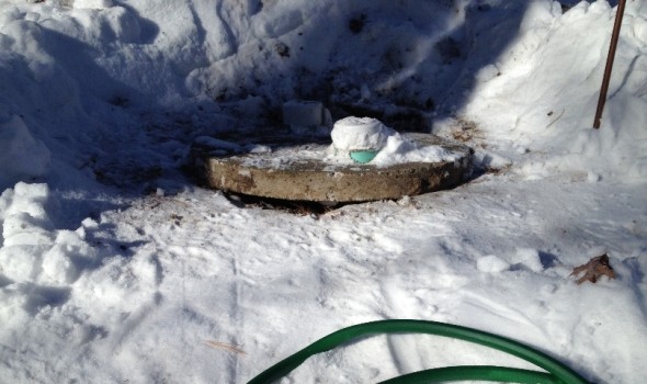Thaw a frozen septic system yourself.